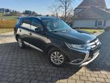 Mitsubishi Outlander 2.2 DI-D Edition 100+ 4WD Automati... - Mitsubishi Outlander von privat
