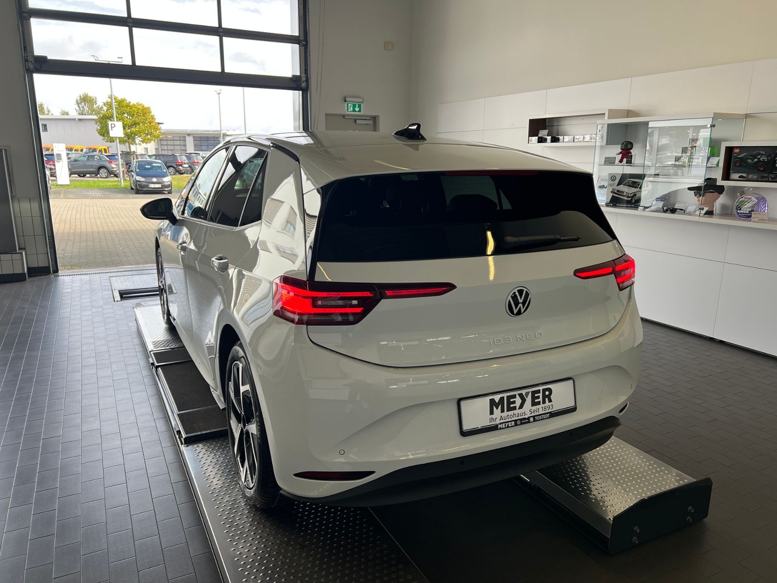 Fahrzeugabbildung Volkswagen ID.3 NEO Style 58 kWh *Wärmepumpe, Ganzjahresrei