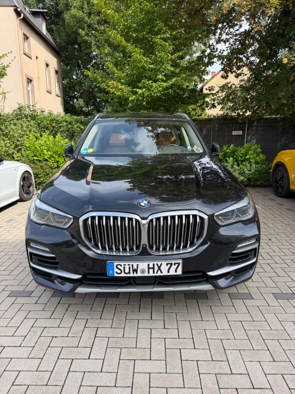 Image of BMW X5