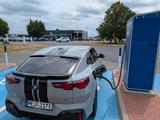 BMW iX2 xDrive30 - Optik Unikat - BMW iX2 Gebrauchtwagen