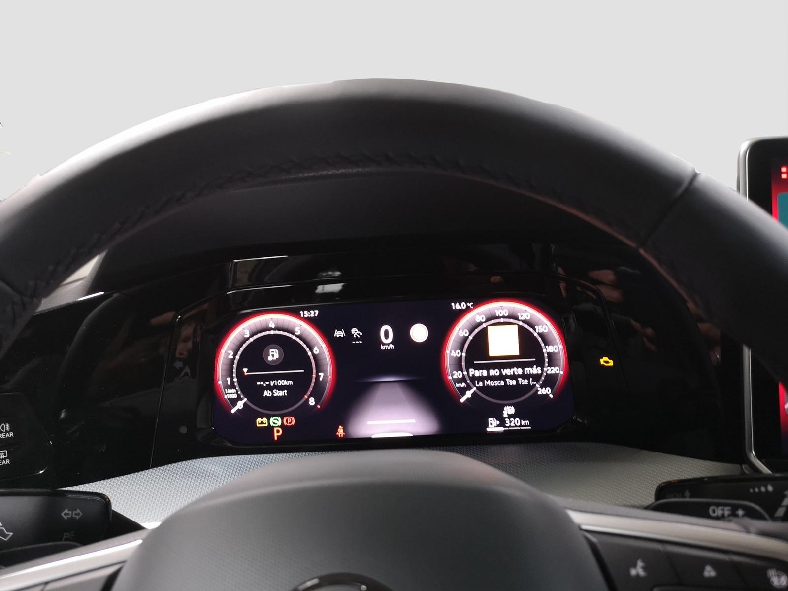 Volkswagen Golf Life 1.5 l eTSI OPF DSG Navi, Rückfahrkamer, миниатюра 12
