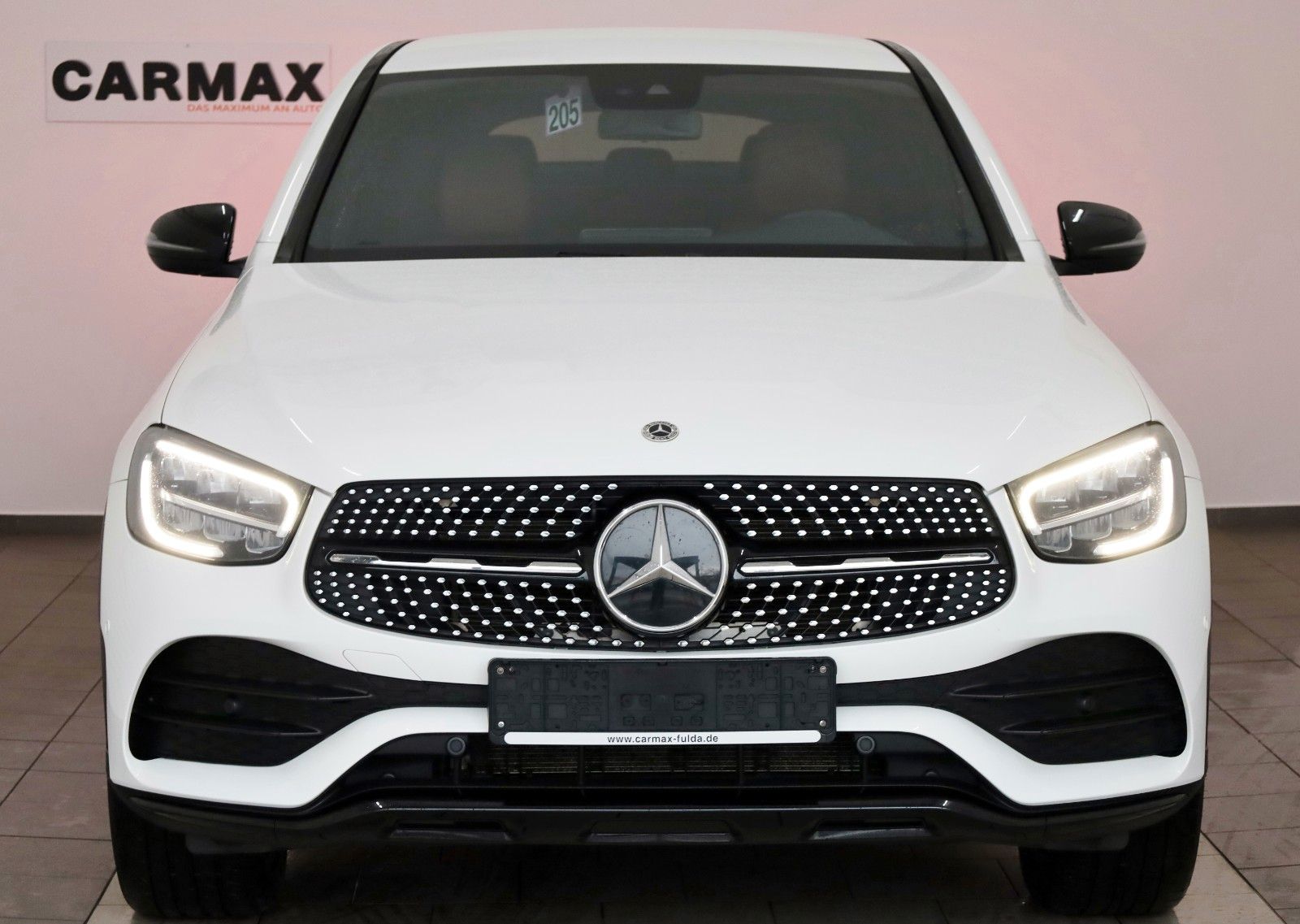 Fahrzeugabbildung Mercedes-Benz GLC 300e 4M Coupe AMG Leder,Navi,LED,Park Paket