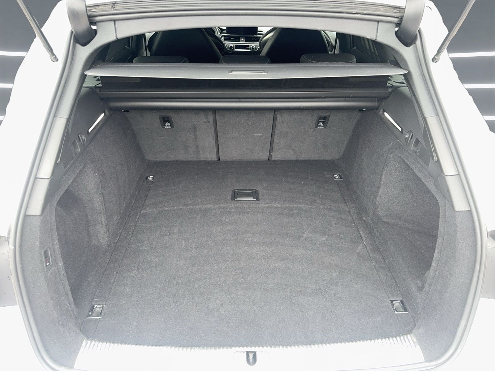 Audi S4 - Bild 16
