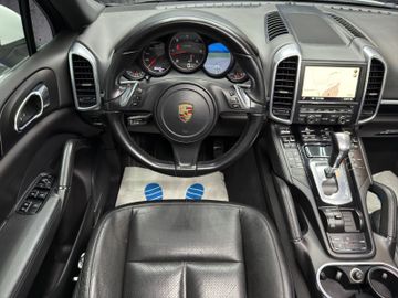 Porsche Cayenne Diesel*PANO*PDLS*PCM*XENON*LEDER*1.HAND