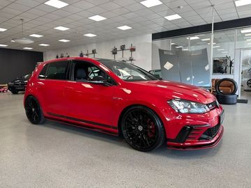 Volkswagen Golf - 7