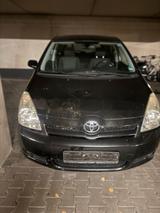 Toyota Corolla Verso Diesel 7  Sitzer - Toyota Corolla Verso in München