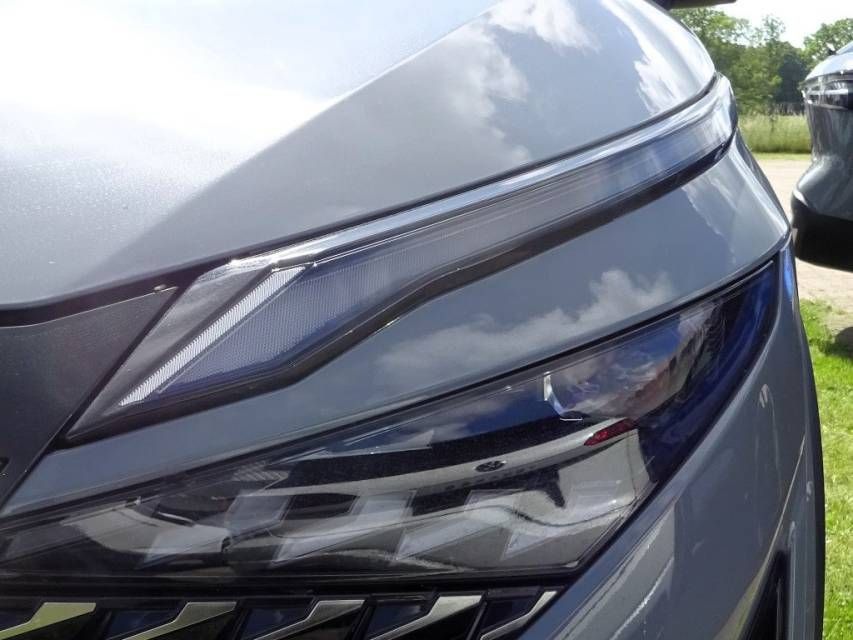 Fahrzeugabbildung Nissan Qashqai 1.3 DIG-T MHEV Automatik Tekna