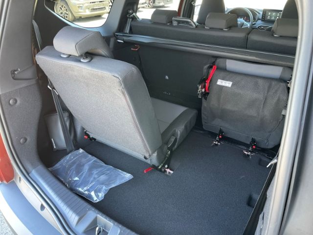 Fahrzeugabbildung Dacia Jogger 1.6 Hybrid 140 Extreme+ Autom. 7-Sitzer,