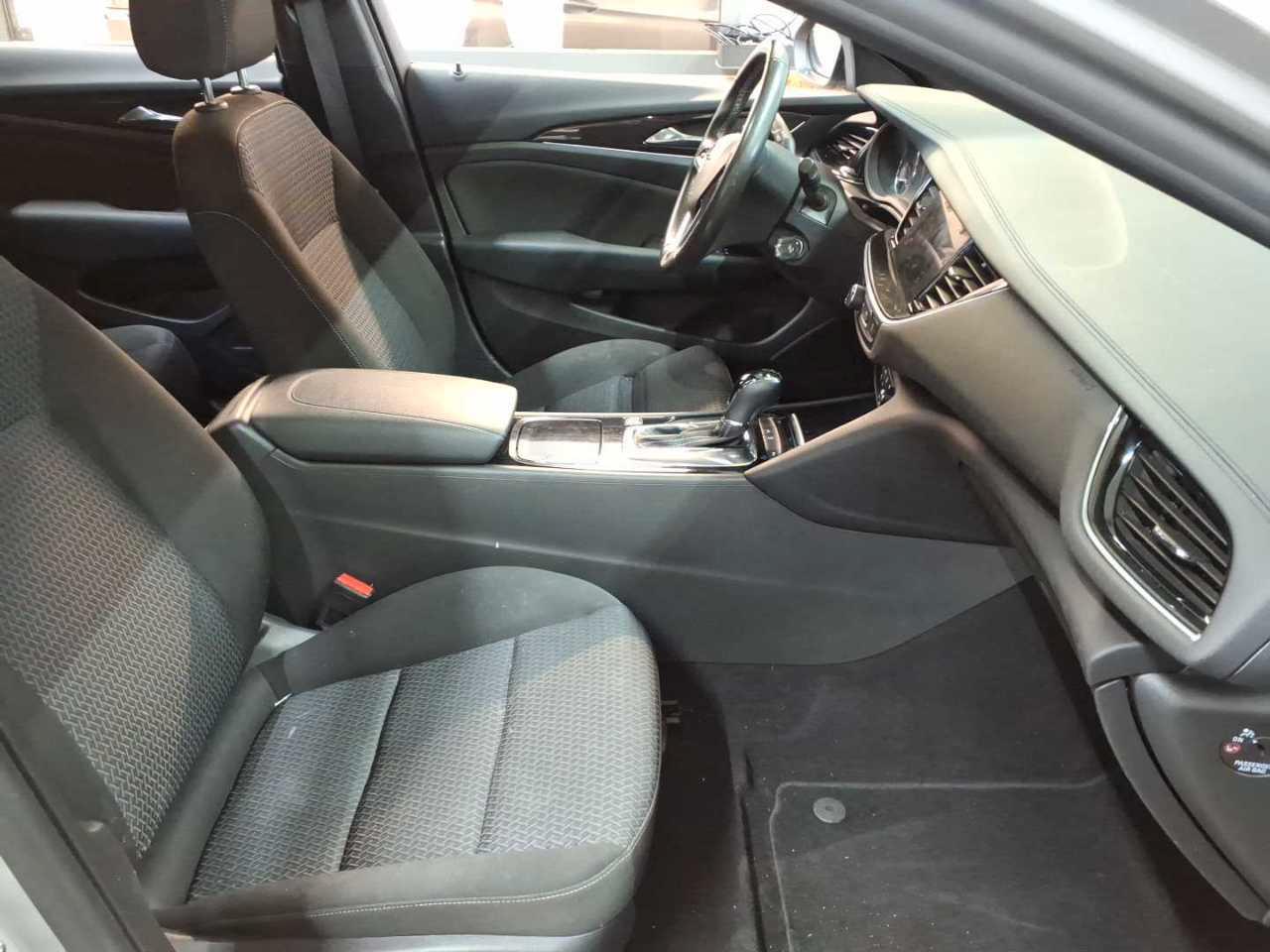 Opel Insignia ST 2.0D Aut. Business AHK KAM