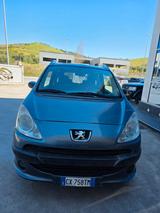 Peugeot 1007 1.4 HDi Sporty - Peugeot 1007: 1.4