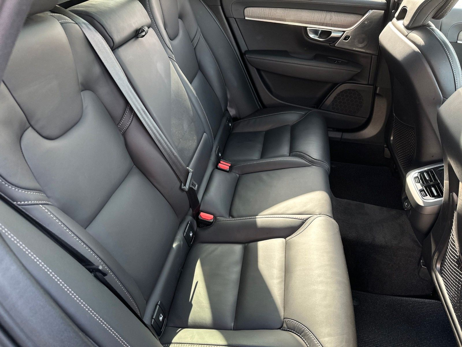 Fahrzeugabbildung Volvo V90 Cross Country Ultimate AWD, FAHRASSISTENZPAK