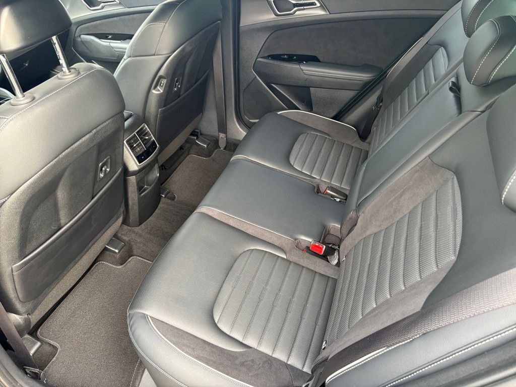 Fahrzeugabbildung Kia Sportage 1.6 T-GDI GT-Line | Drive-Paket | 21" S