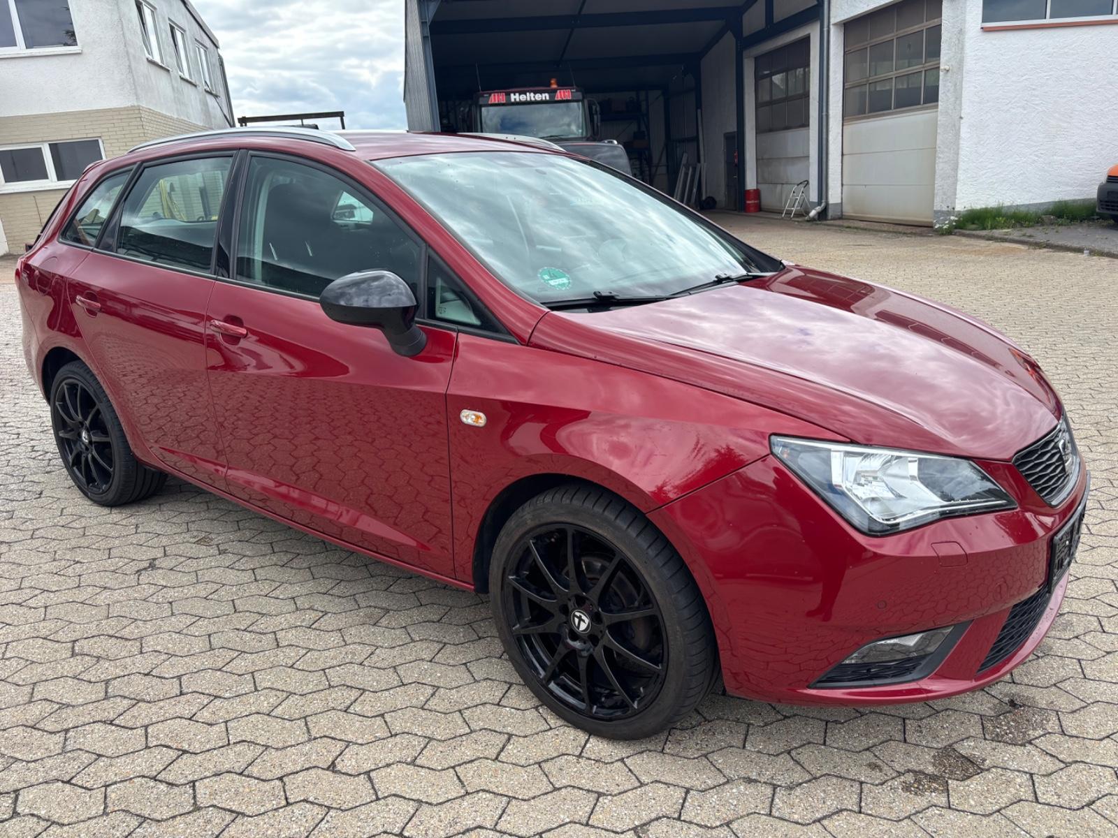 Seat Ibiza 2014 — interior