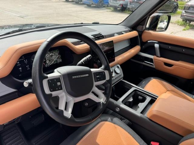 Land Rover 110 P400 X-Dynamic HSE/Black-Tan/Sperrdiff"/20'" – 10