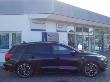 Bild 6 Ford Focus Turnier ST-Line X LED B&O Winterpaket