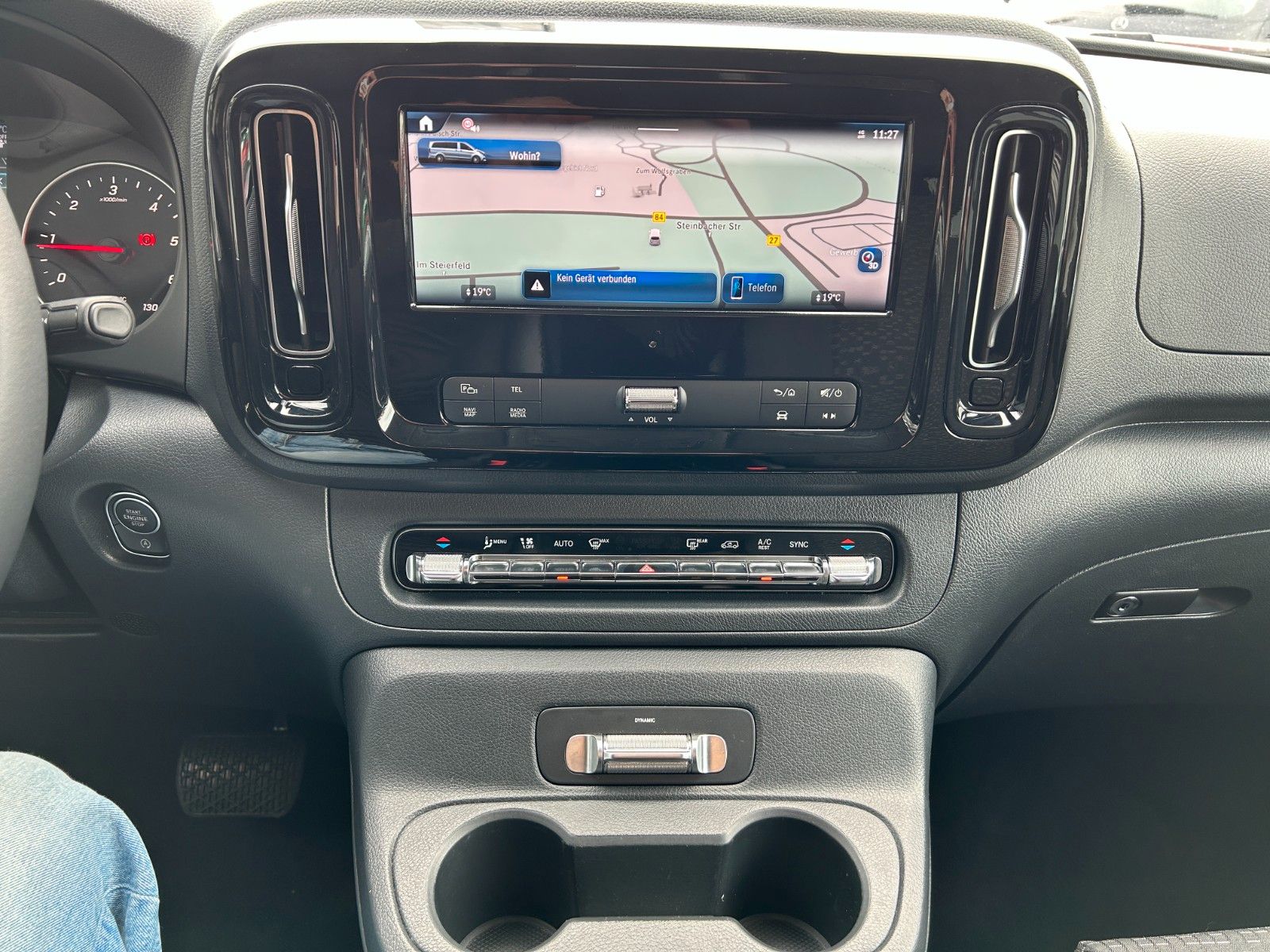 Fahrzeugabbildung Mercedes-Benz Vito 116 CDI 9G Tourer Select MULTIBEAM AHK2,5