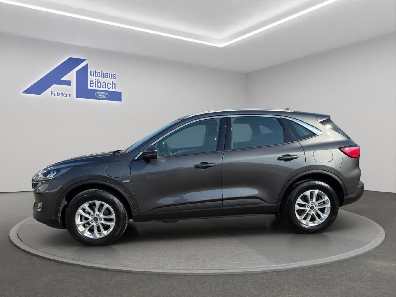 Ford Kuga Plug-In Hybrid Titanium imagem 3