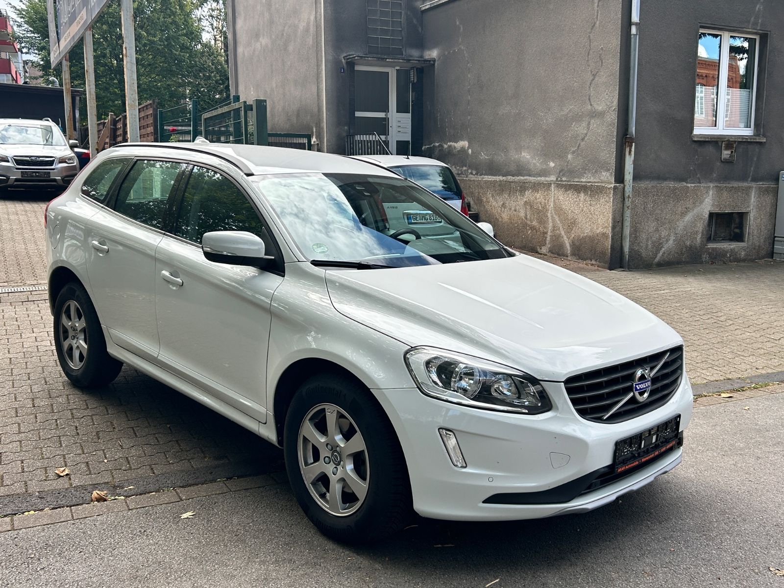 Volvo Volvo XC60 Kinetic 2WD*66000KM*