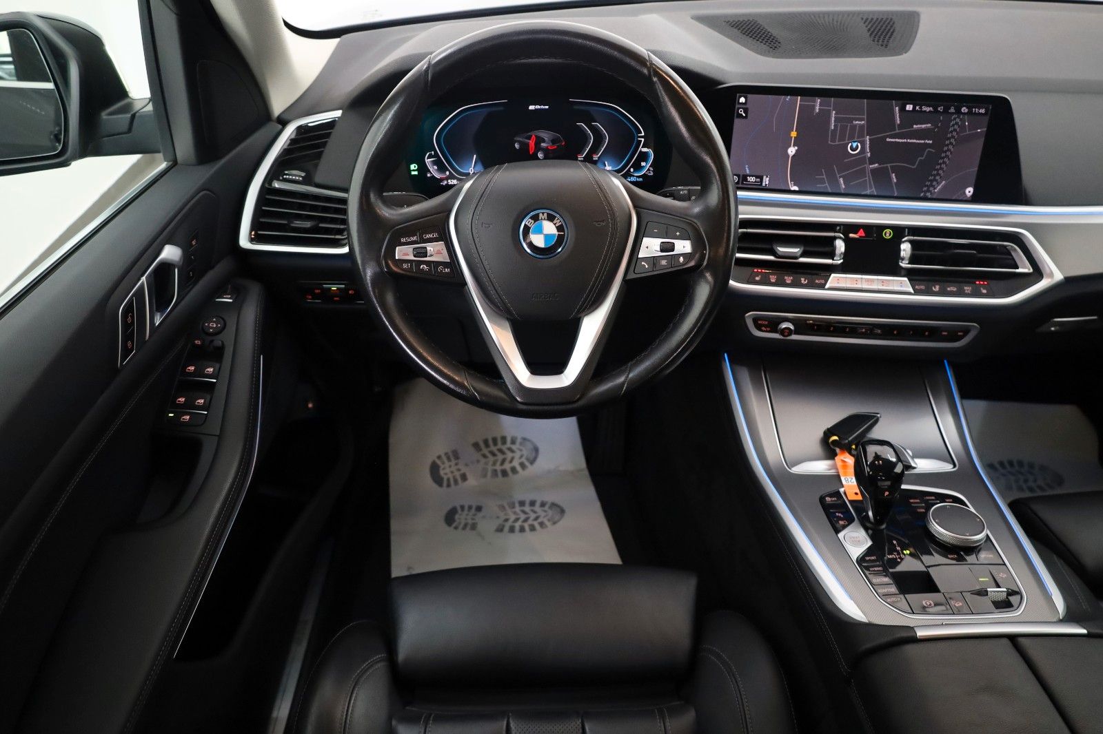 Fahrzeugabbildung BMW X5 xDrive 45 e,Leder,Navi,LED,Kamera,ACC,AHK el.