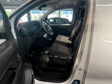 Bild 8 Opel Vivaro Kasten Edition L - Klima | 180° RFK