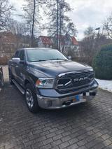 Dodge RAM Laramie - mit LPG-Antrieb: Grau, Schiebedach