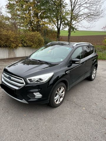 Ford Kuga 2,0 TDCi 4x4 132kW Titanium PowerShift ...