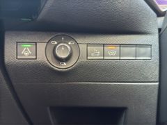 Fahrzeugabbildung DS Automobiles DS 7 BlueHDI 130 Aut. OPERA LEDER Panoramadach