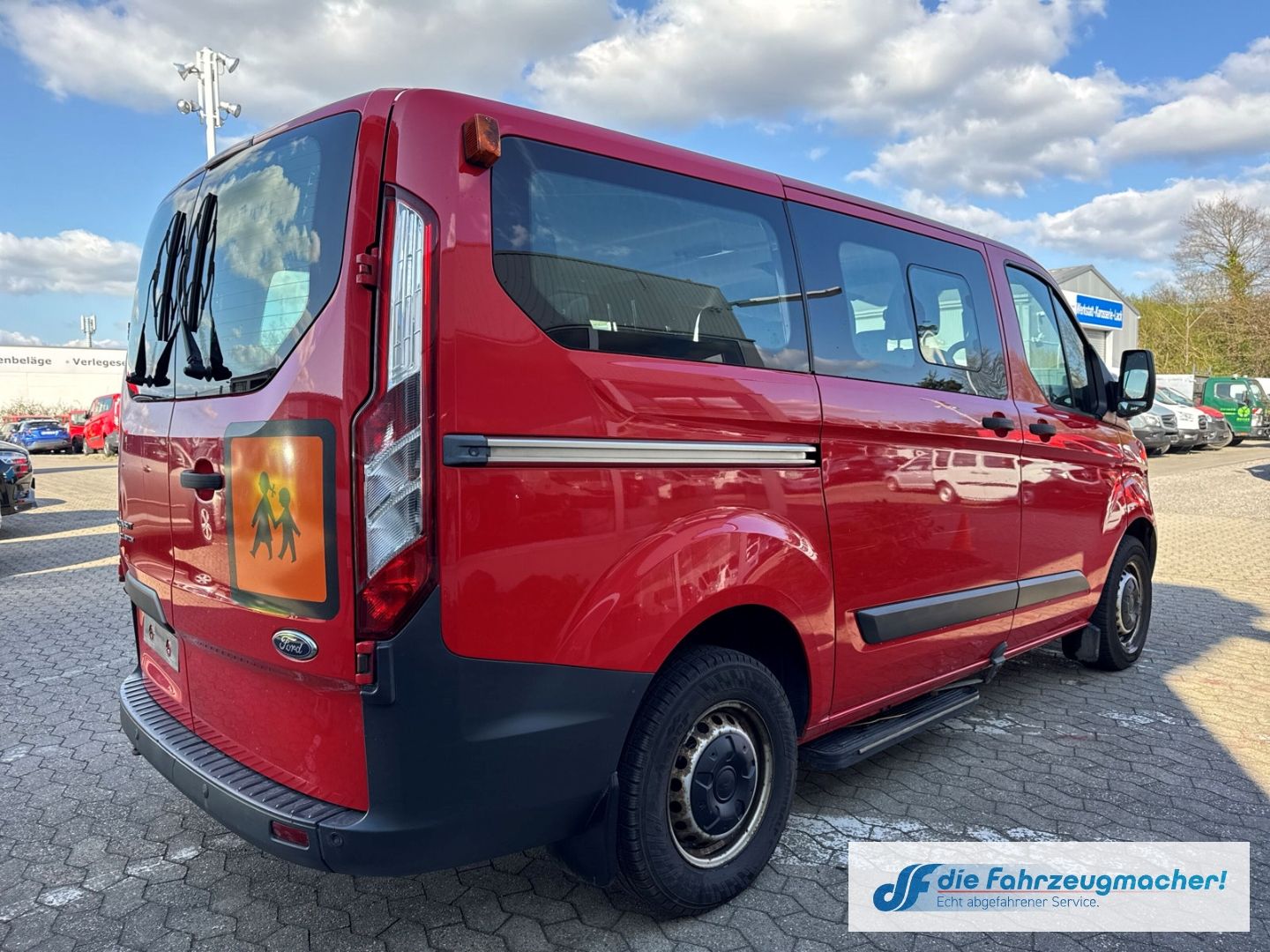 Fahrzeugabbildung Ford Transit Custom Kombi 300 L1 2.2 TDCi *1855