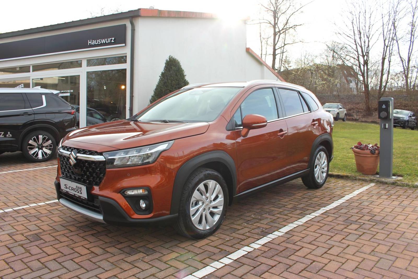 Suzuki S-CROSS 1.4 COMFORT ALLGRIP HYBRID M/T