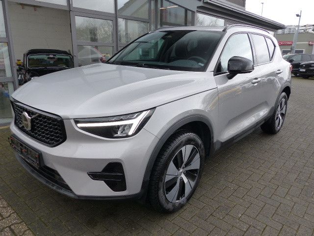 Volvo XC40 Plus Dark B3 Aut.EU6d*STHZG*ALU 19*GOOGLE