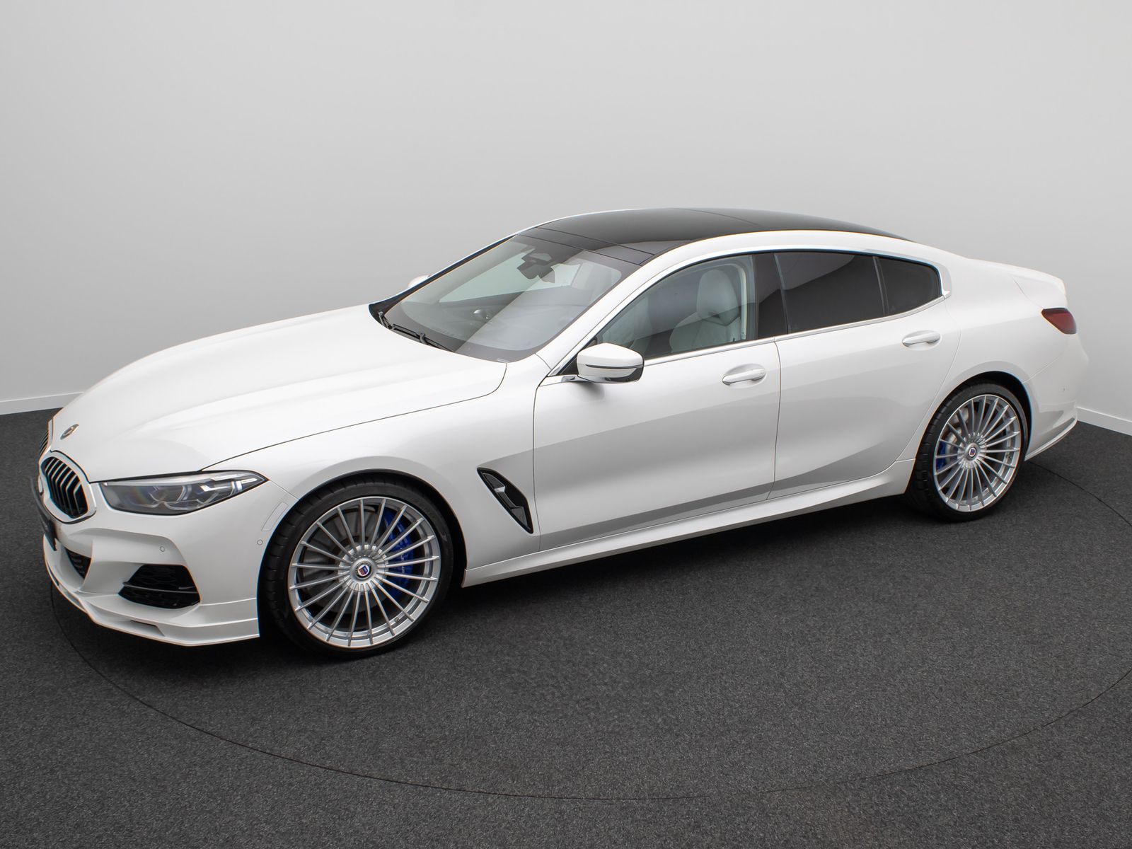 Fahrzeugabbildung ALPINA B8 SoftCl Laser B&W 360&deg;Panorama Individual Voll