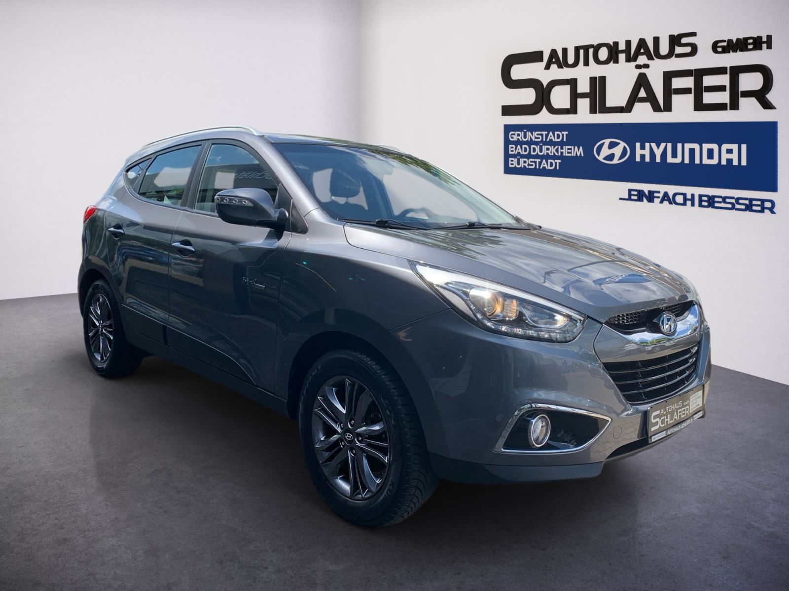 Fahrzeugabbildung Hyundai ix35 1.6 GDI 8-Fach Bereift Teilleder EXPORT