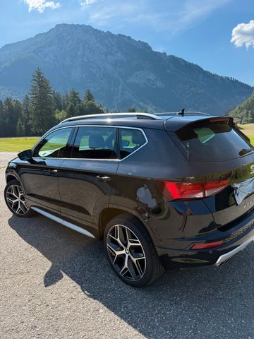 SEAT Ateca 1.5 TSI ACT 110kW FR DSG FR AHK Standheiz.