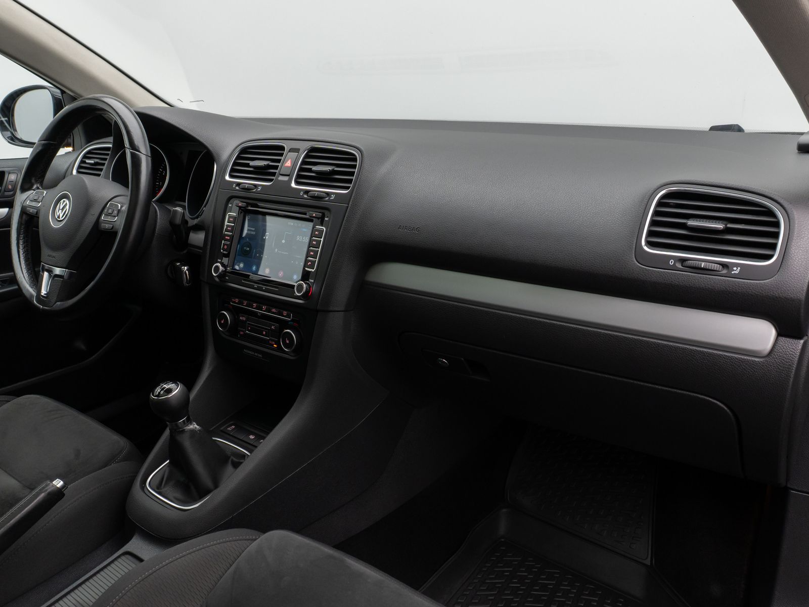 Fahrzeugabbildung Volkswagen Golf VI Variant Highline Kamera Panorama Bi-Xeno