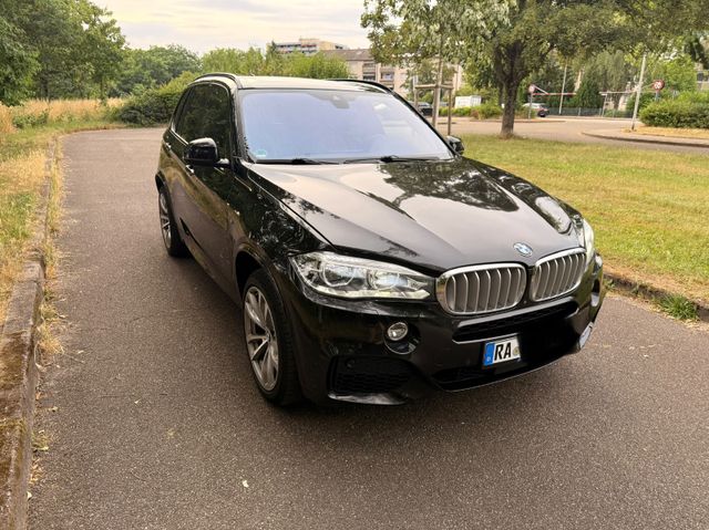 BMW X5 xDrive40d -