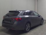 Toyota Avensis Touring Sports 2.0 D-4D Edition-S LED - Toyota Avensis mit Diesel-Antrieb: Kombi