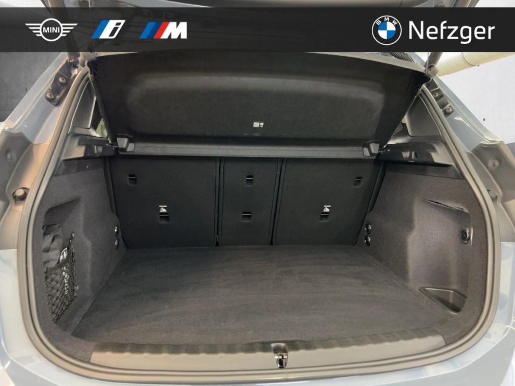 BMW 223 Active Tourer i M Sport H&K HUD PANO RFK foto 6