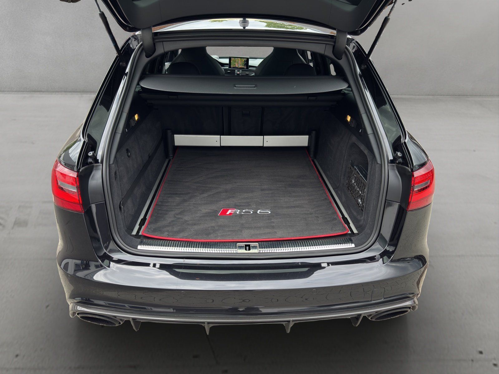 Fahrzeugabbildung Audi RS 6 Avant/CARBON/PANO-DACH/HUD/BOSE/KAMERA/21"/