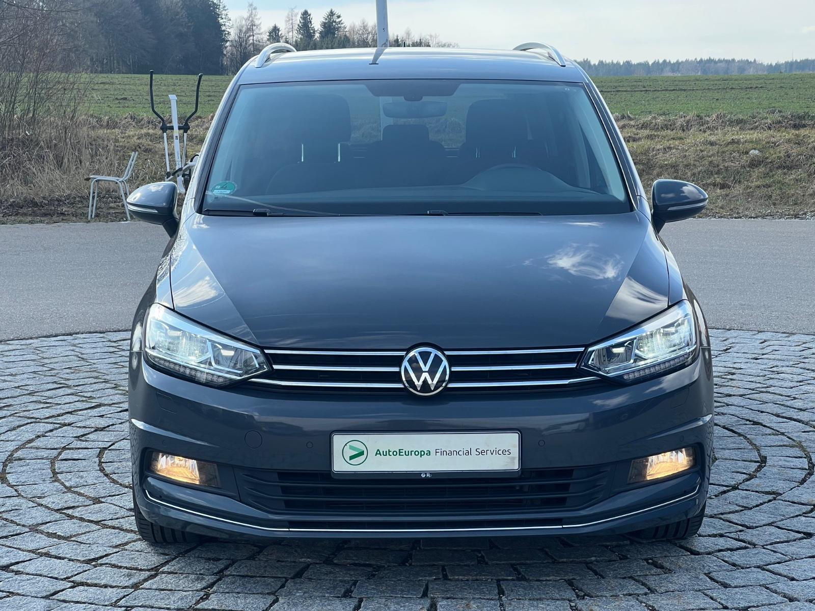 Volkswagen Touran United 2.0TDI DSG AHK Kam LED ACC 7 Sitze
