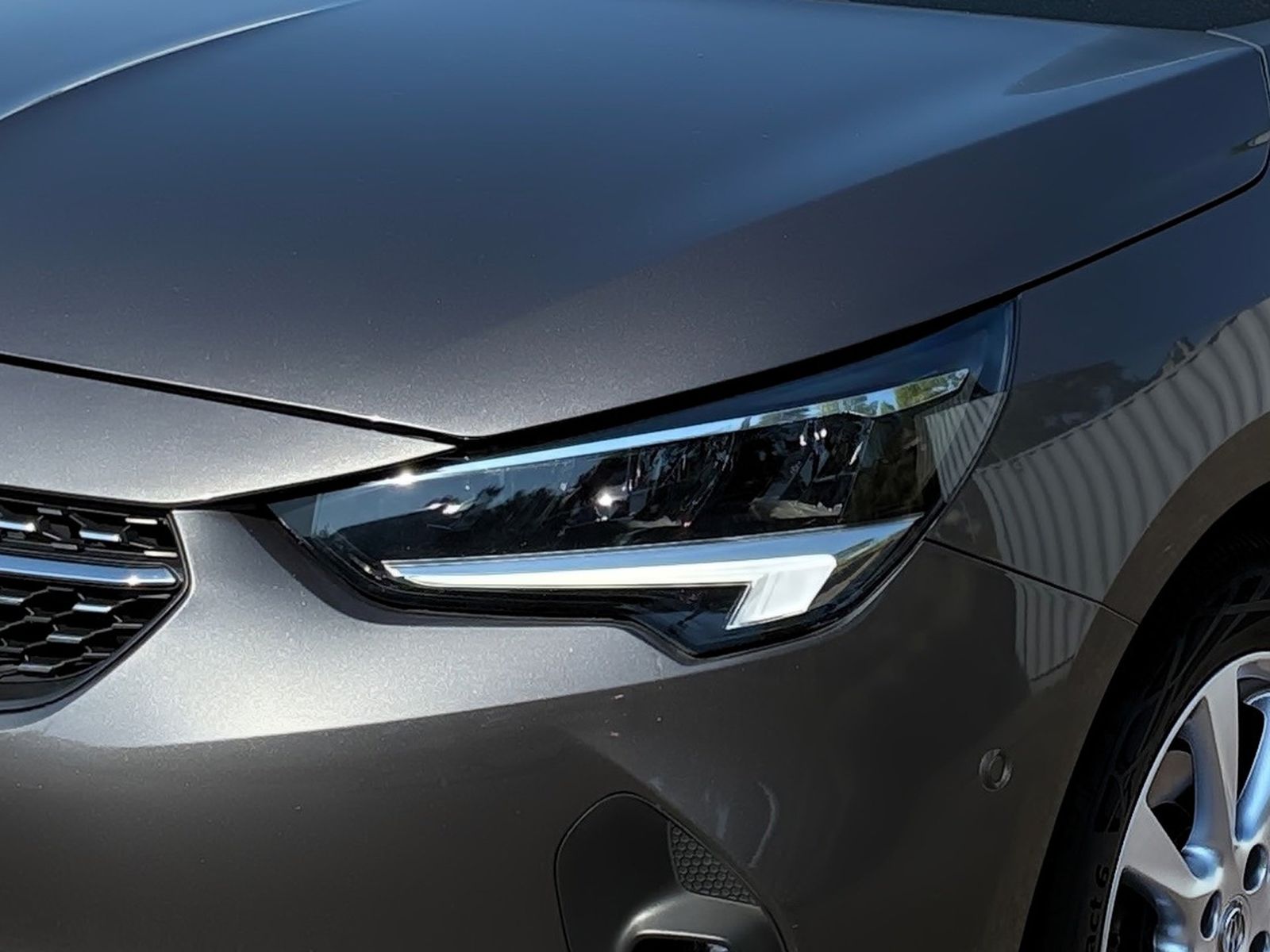Fahrzeugabbildung Opel Corsa F 1.2 Elegance KlimaA,LED,SHZ,Kam.,PDC,FLA