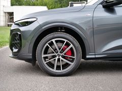 Audi Q5 – 11 / 35