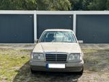 Mercedes-Benz E 300 D CLASSIC  - Mercedes-Benz aus 1994: C Class