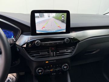 Ford Kuga - 11