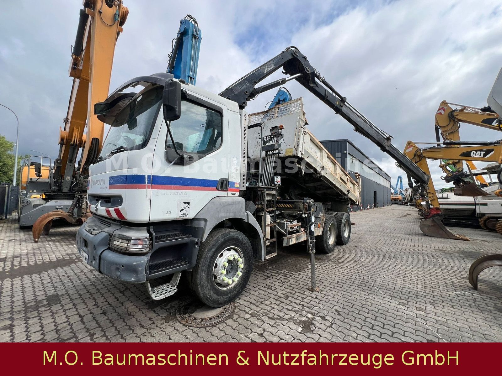 Fahrzeugabbildung Renault Kerax 320  dci/ AC / 6x4 / Hiab Kran / Bordmatik