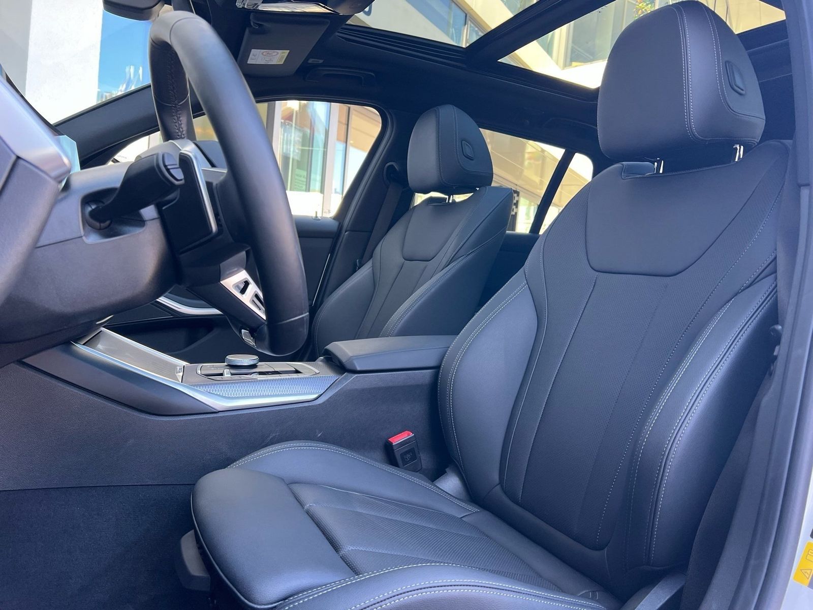 BMW 330 - Bild 5