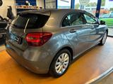 Mercedes-Benz A 180 BlueEfficiency /Autom./24TKM/2.Hd/SHZ/Navi - Mercedes-Benz A 180: Kombi