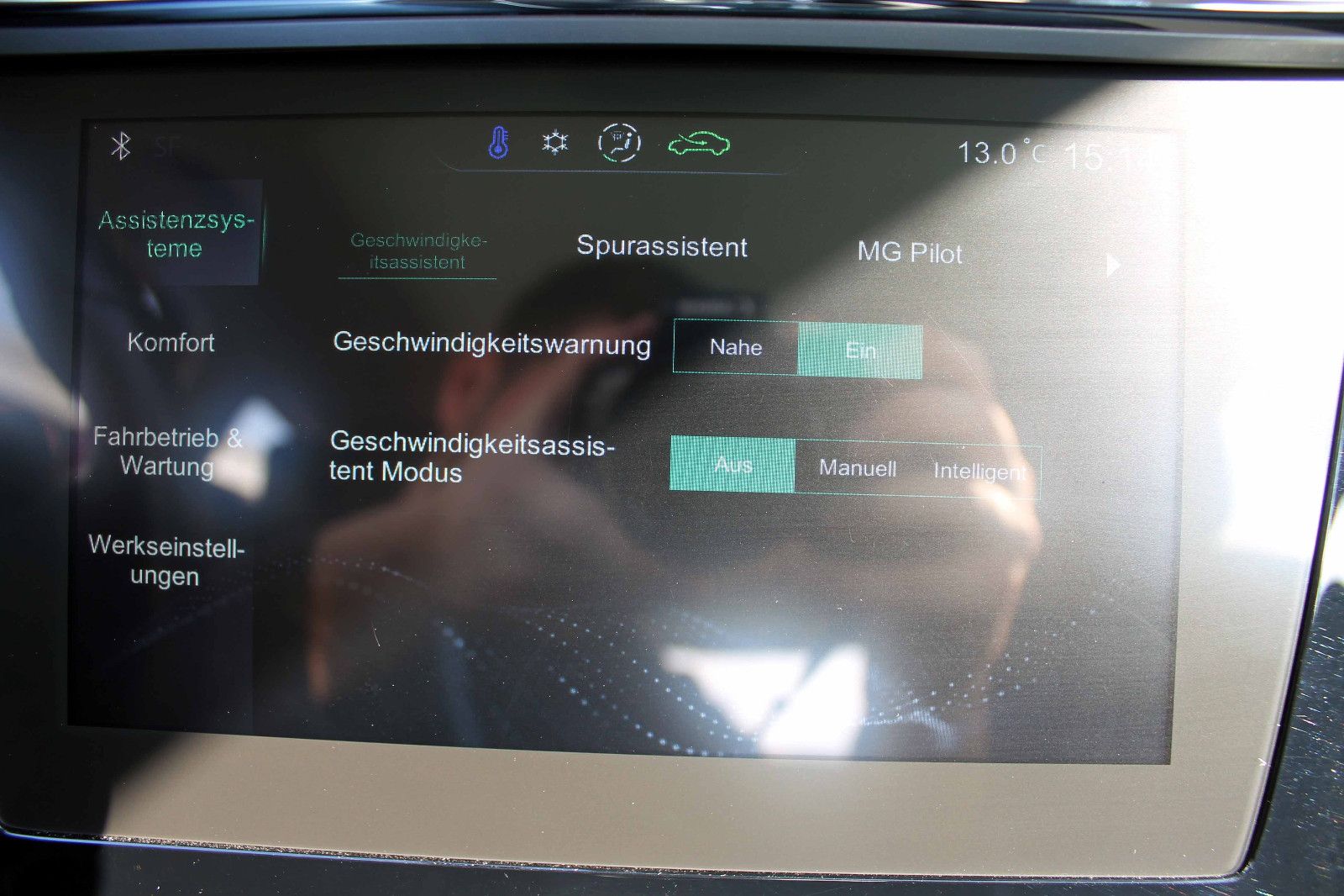 Fahrzeugabbildung MG ZS EV Luxury 5D ACC PANO NAV CarPlay BT SHZ KAM