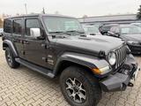 Jeep Wrangler Unlimited Sahara Overland - Jeep Wrangler mit Diesel-Antrieb: Automatik