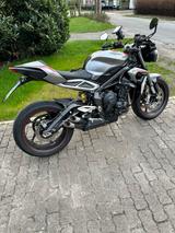 Triumph Street Triple 765 RS  - Offers matching your search criteria