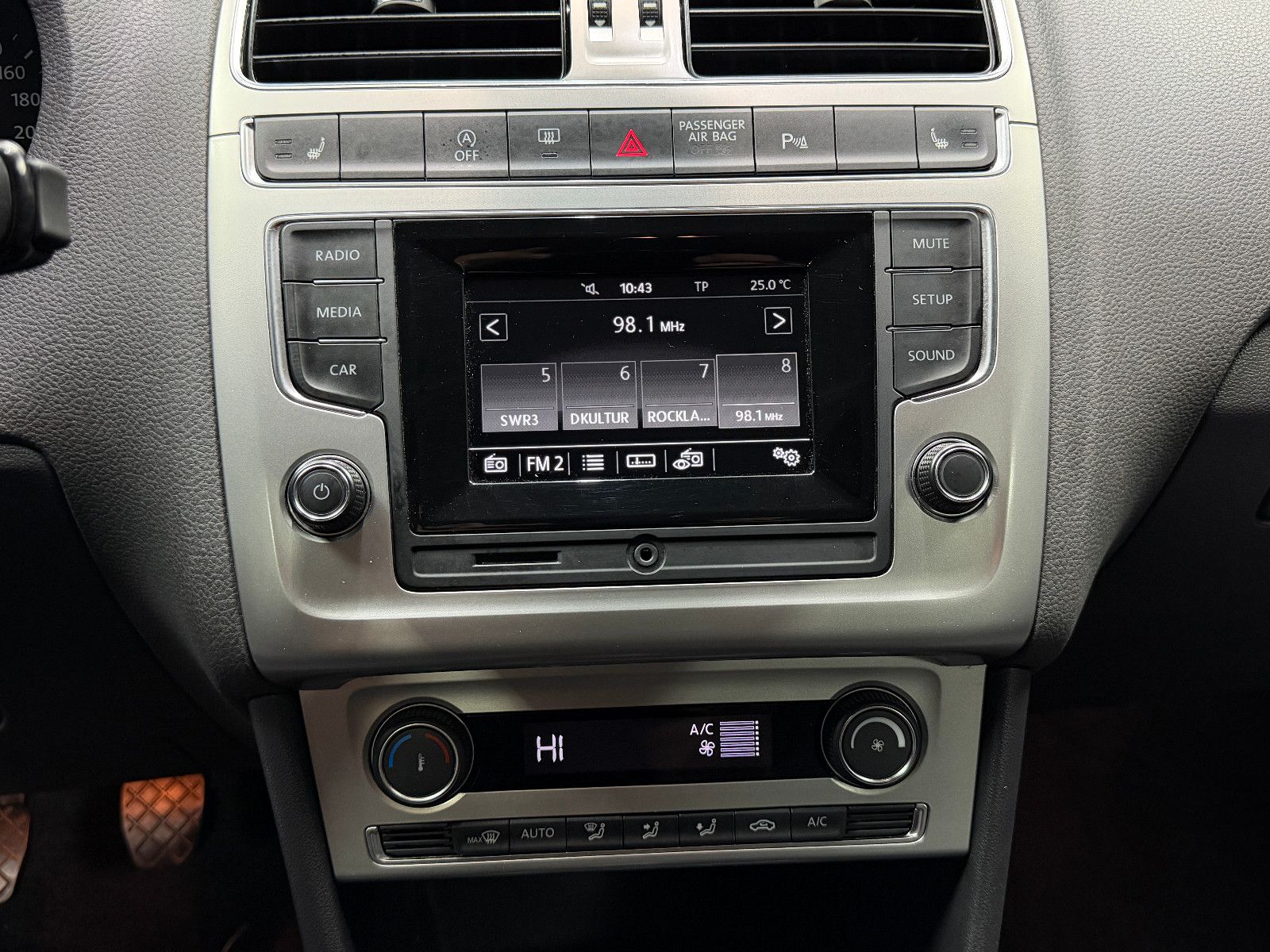 Fahrzeugabbildung Volkswagen Polo V Highline BMT/Start-Stopp|KLIMA|PDC|1-HD